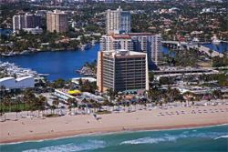 Courtyard Ft. Lauderdale Beach